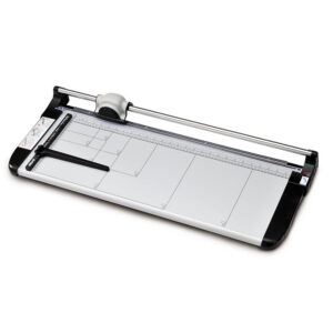 Studio Pro Desktop Rotary Trimmer